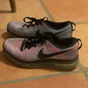 Nike Shoes - Nike Multi color shoes Nike Shoes - Nike Multi color shoes